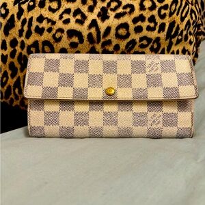 Louis Vuitton Wallet